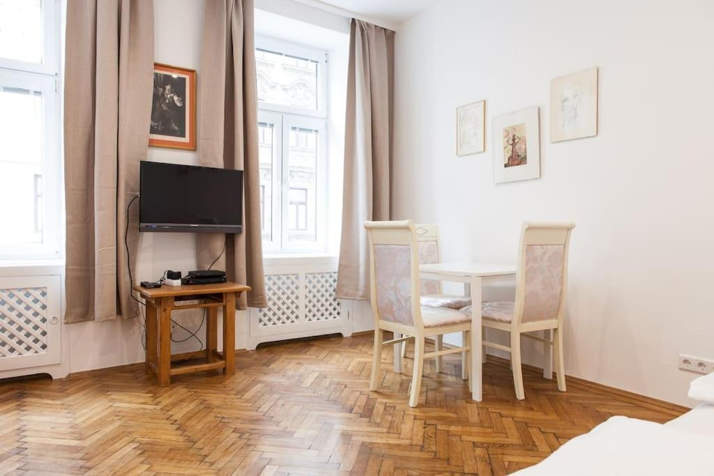 Apartament Vienna-Flats Self Check-In Zewnętrze zdjęcie