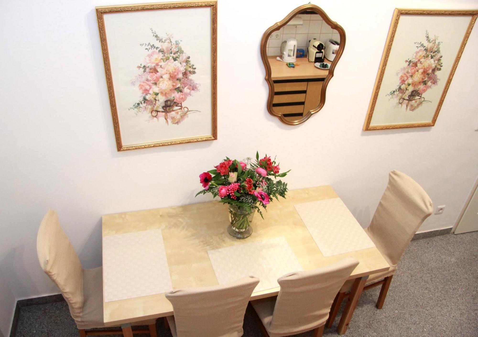 Apartament Vienna-Flats Self Check-In Zewnętrze zdjęcie